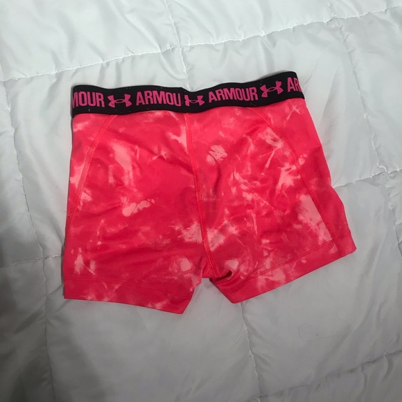 Under armour spandex shorts pink - Picture 2 of 3